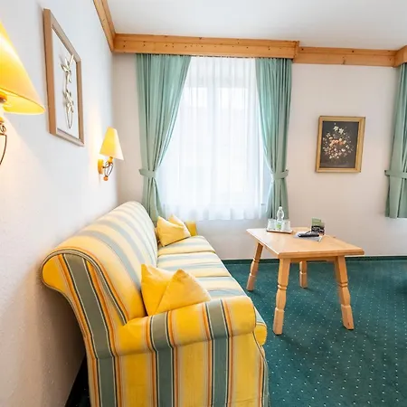 Krug Hotel 3*