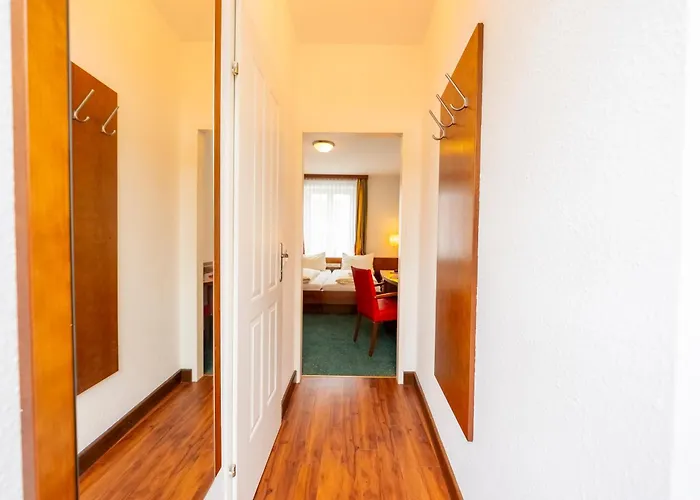 מלון Krug גומפולדסקירשן